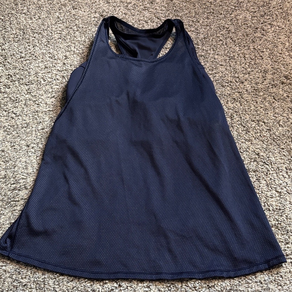 Lululemon Pushing Limits Tank size 4